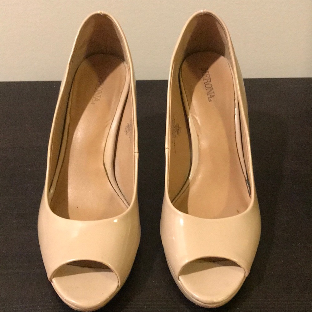 Nude Heels 6.5